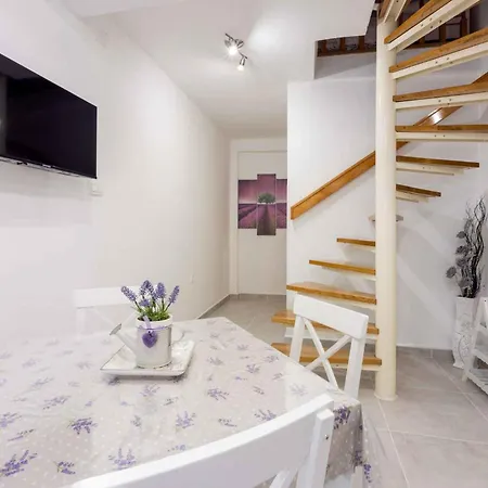 In 14216 Apartamento