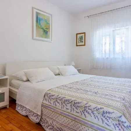 Apartamento In 14216